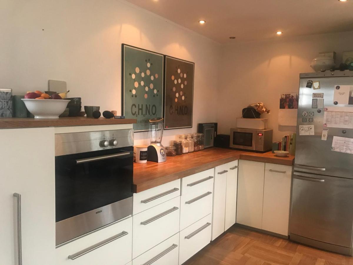 Cool Familyhome Close To The Beach W Two Cuddly Cats Espergærde Extérieur photo