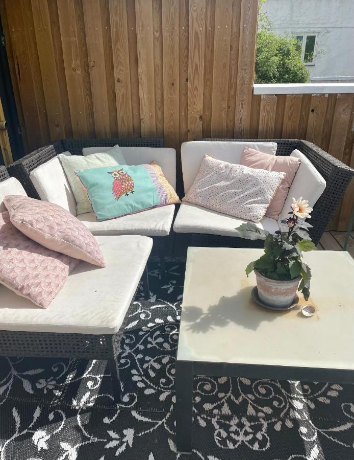 Cool Familyhome Close To The Beach W Two Cuddly Cats Espergærde Extérieur photo
